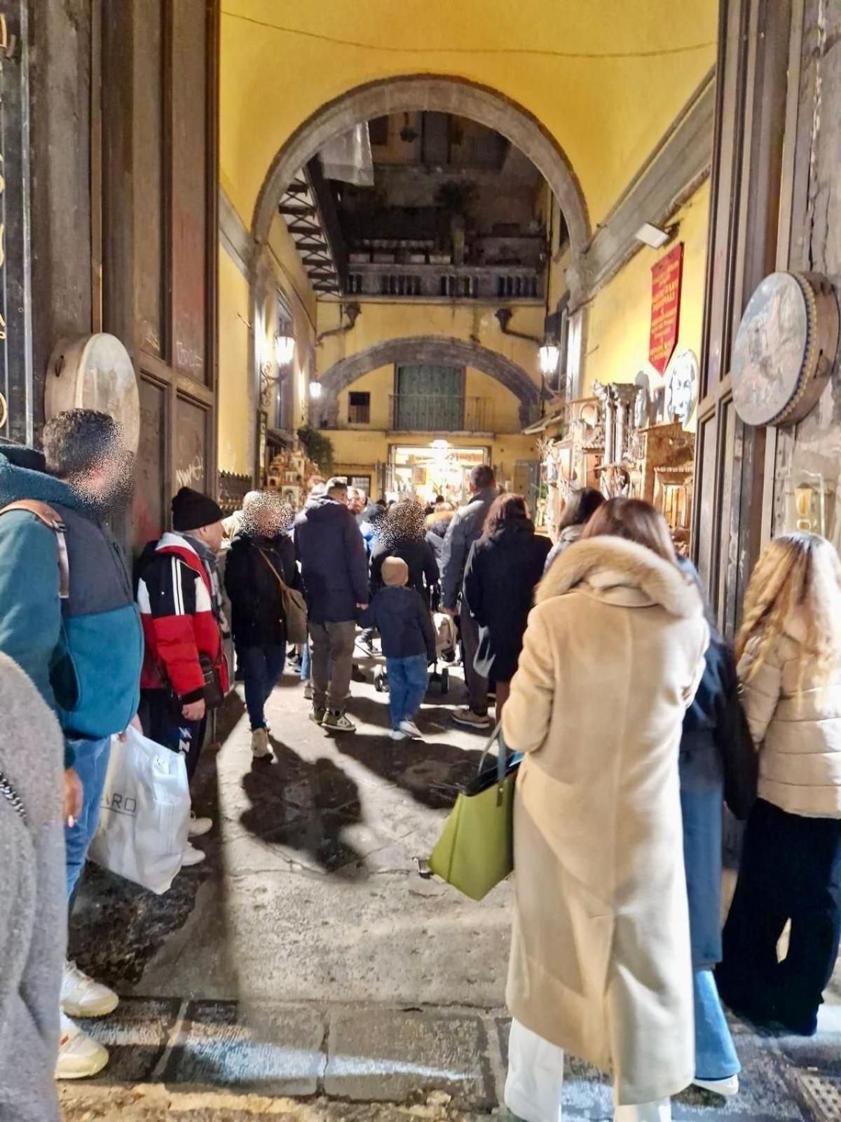 La Dimora Nei Presepi In San Gregorio Apartamento Nápoles Exterior foto